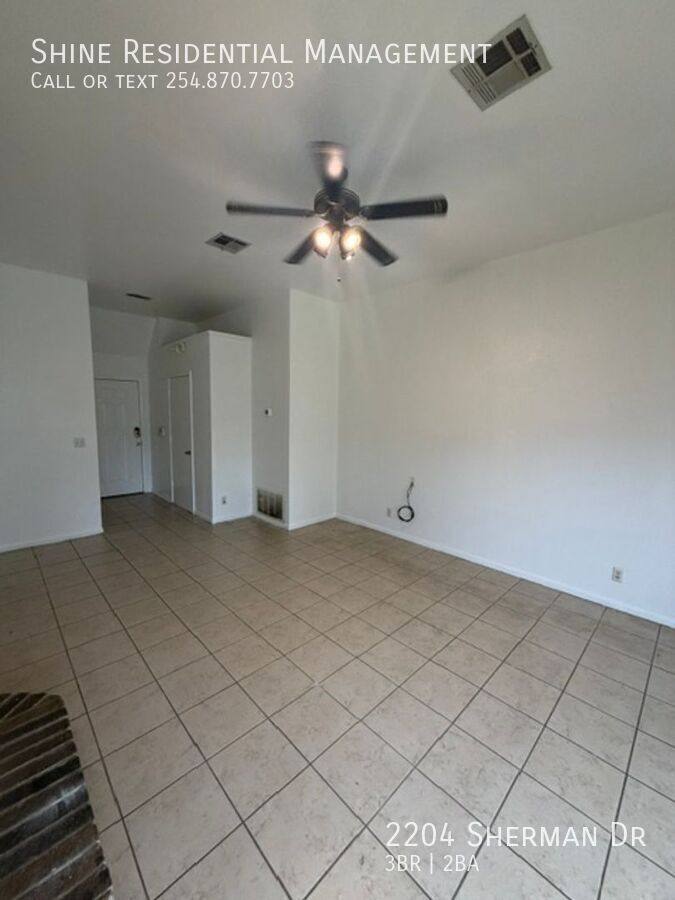 House for rent at 2204 Sherman Dr, Killeen, TX 76543