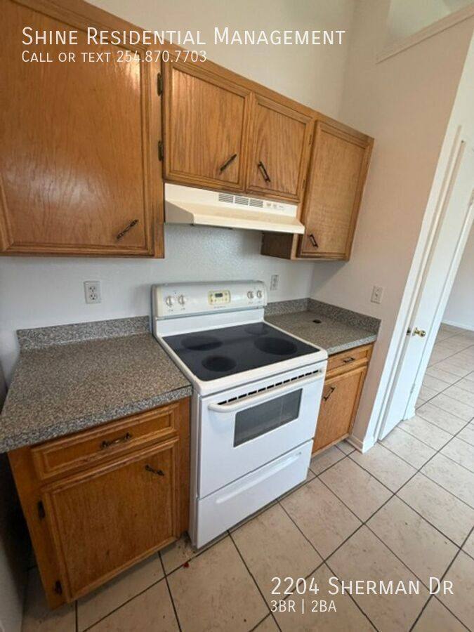 House for rent at 2204 Sherman Dr, Killeen, TX 76543