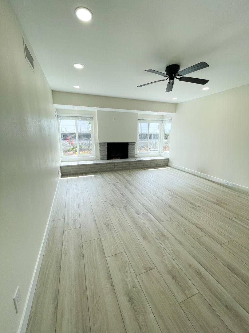 House for rent at 9192 Christine Dr, Huntington Beach, CA 92646