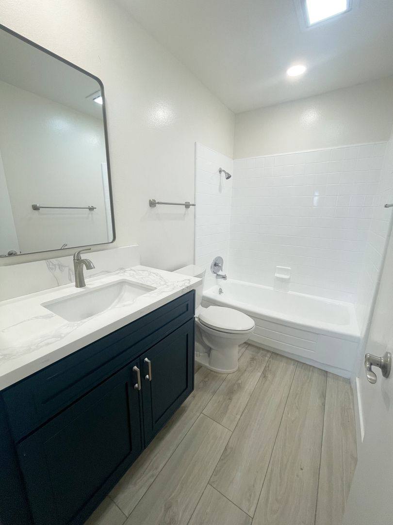 House for rent at 9192 Christine Dr, Huntington Beach, CA 92646