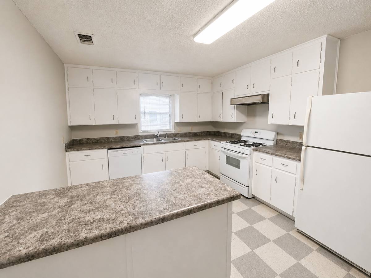 Townhouse for rent at 5400 Harmon Ave, Austin, TX 78751