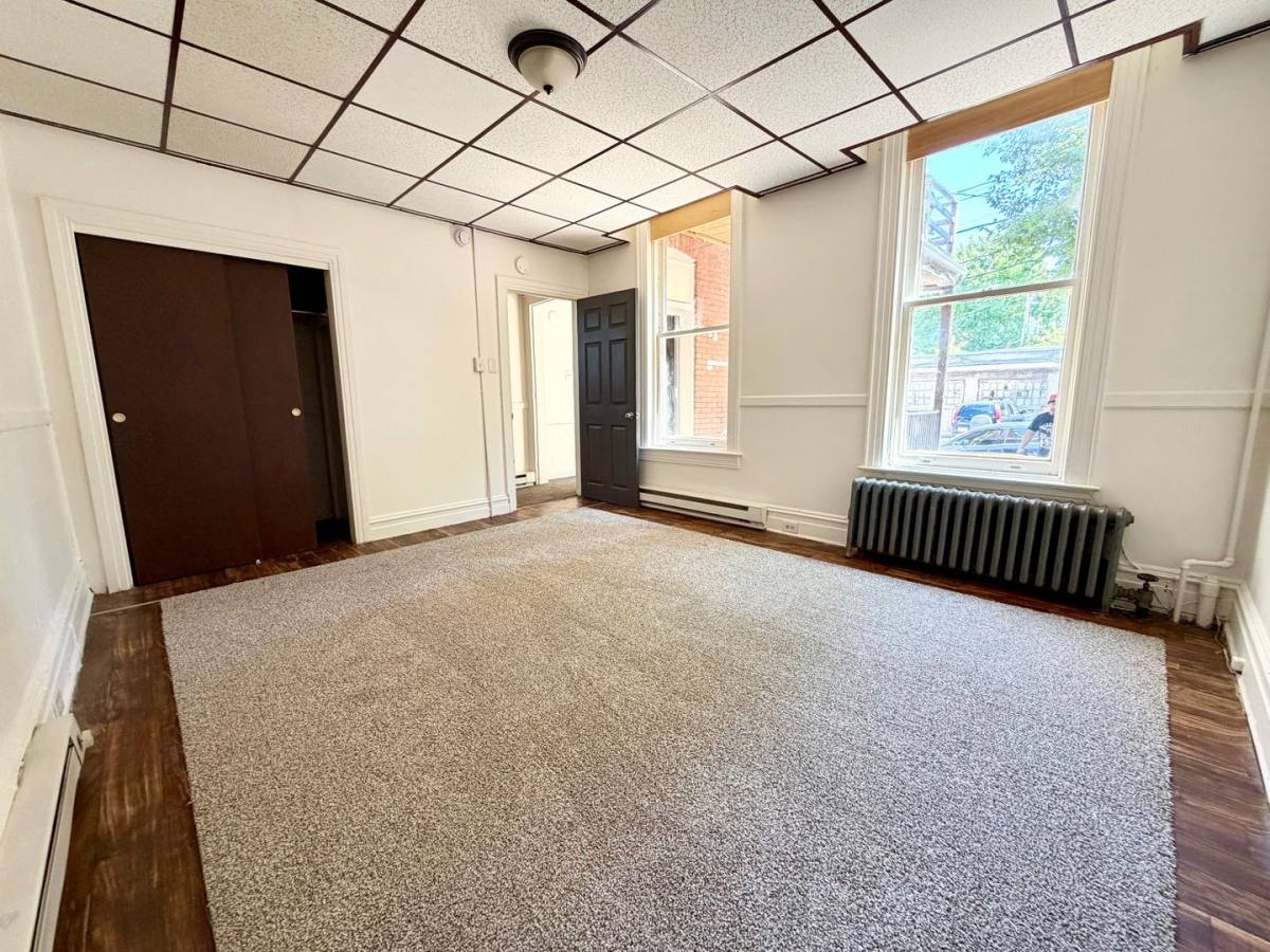 Apartment for rent at 18 N Pine St #1, York, PA 17401
