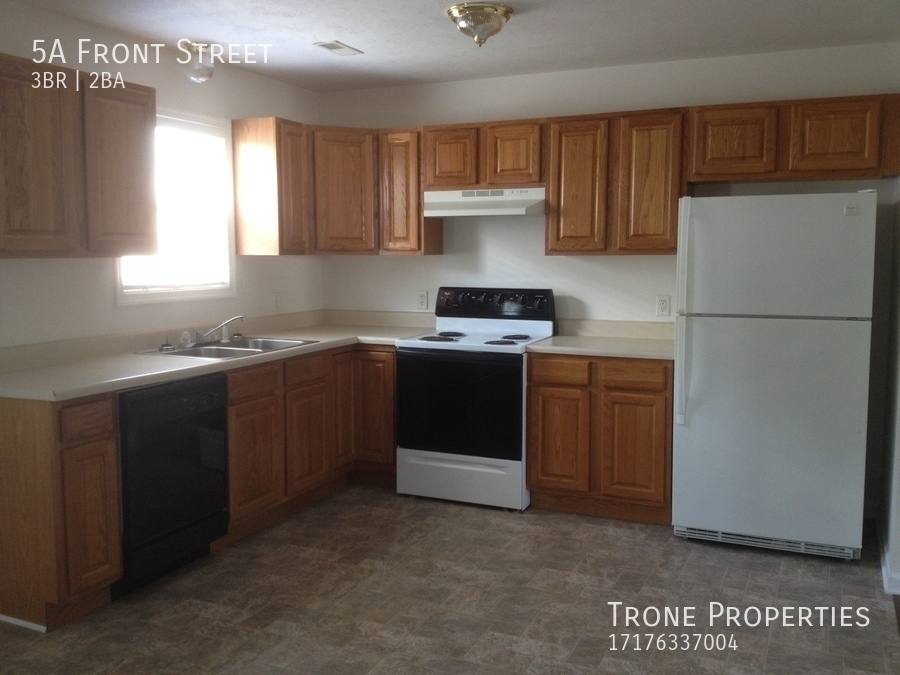 Townhouse for rent at 19D Front St, McSherrystown, PA 17344