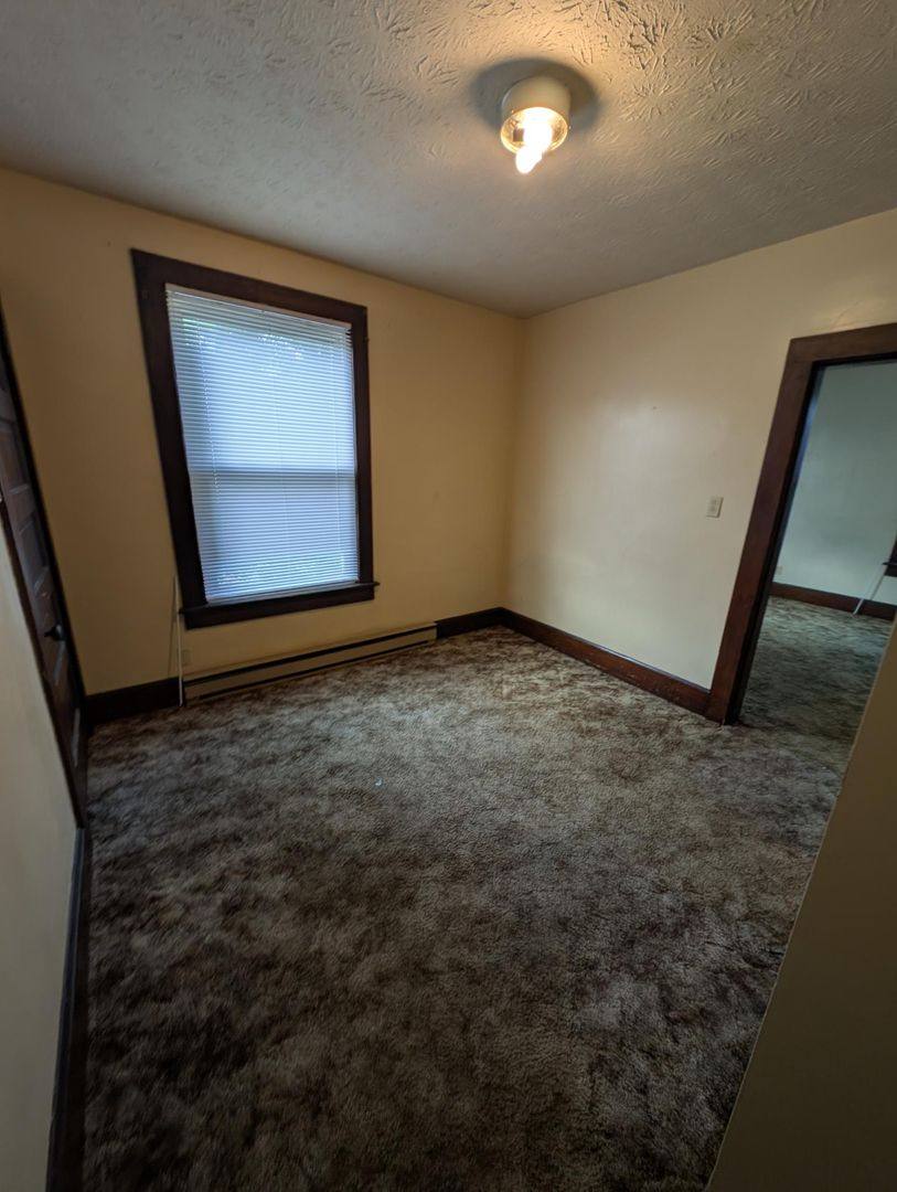 Apartment for rent at 44 W Front St, Logan, OH 43138