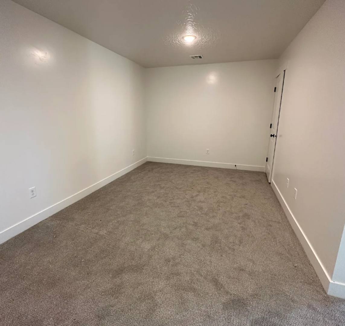 Townhouse for rent at 2296 E Alexander Lane, Saint George, UT 84790
