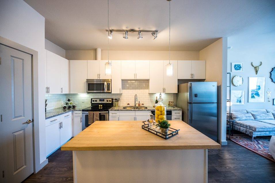 Apartment for rent at 1615 E 6th St #S5-6, Austin, TX 78702