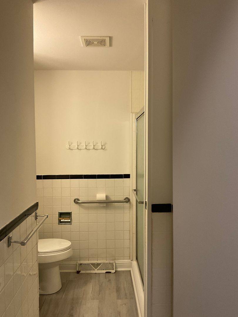House for rent at 1116 Lower Dallas Highway, Dallas, NC 28034