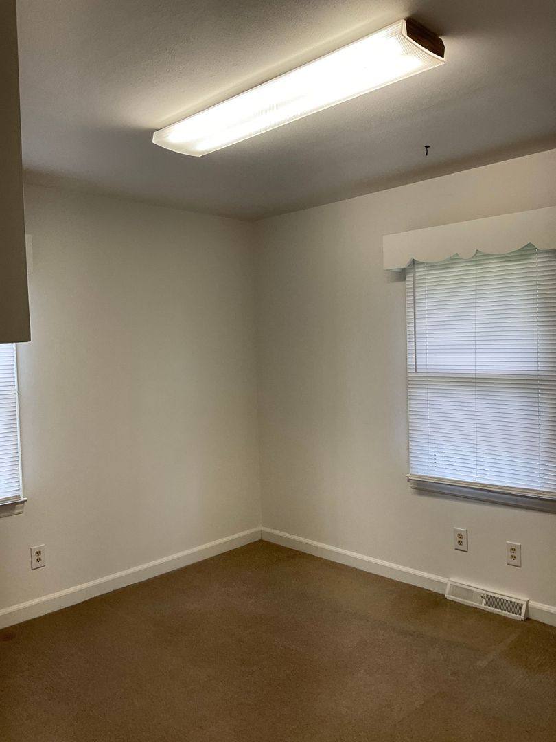 House for rent at 1116 Lower Dallas Highway, Dallas, NC 28034