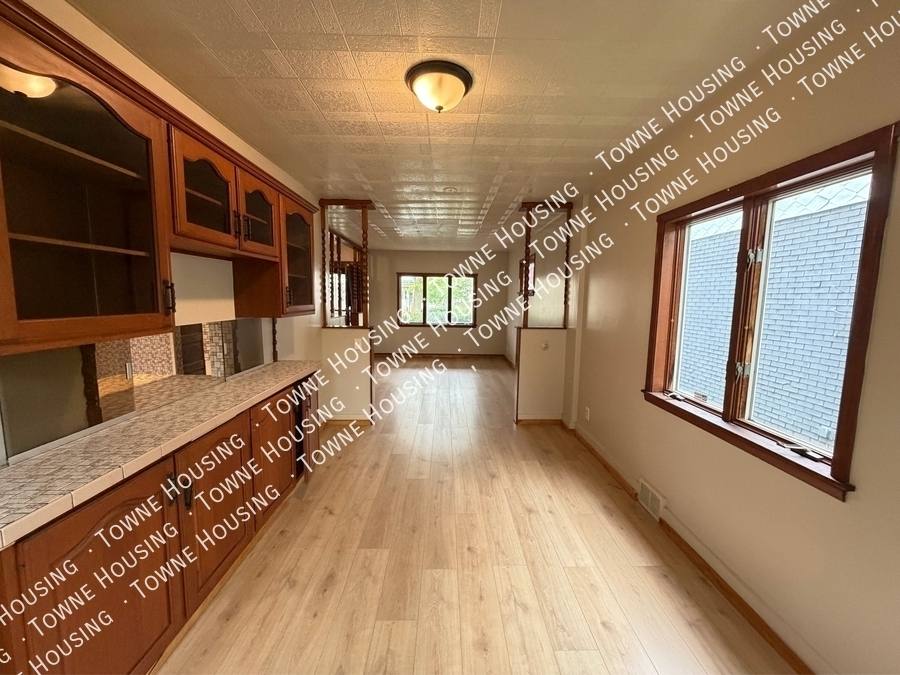 House for rent at 784 15th St, Niagara Falls, NY 14301