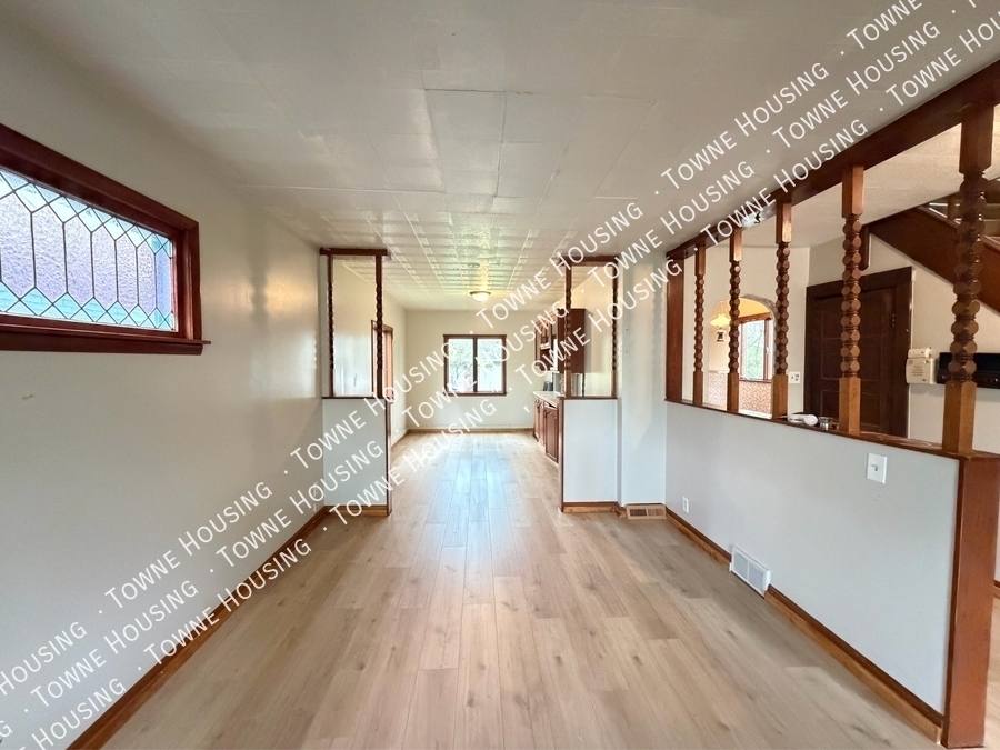 House for rent at 784 15th St, Niagara Falls, NY 14301