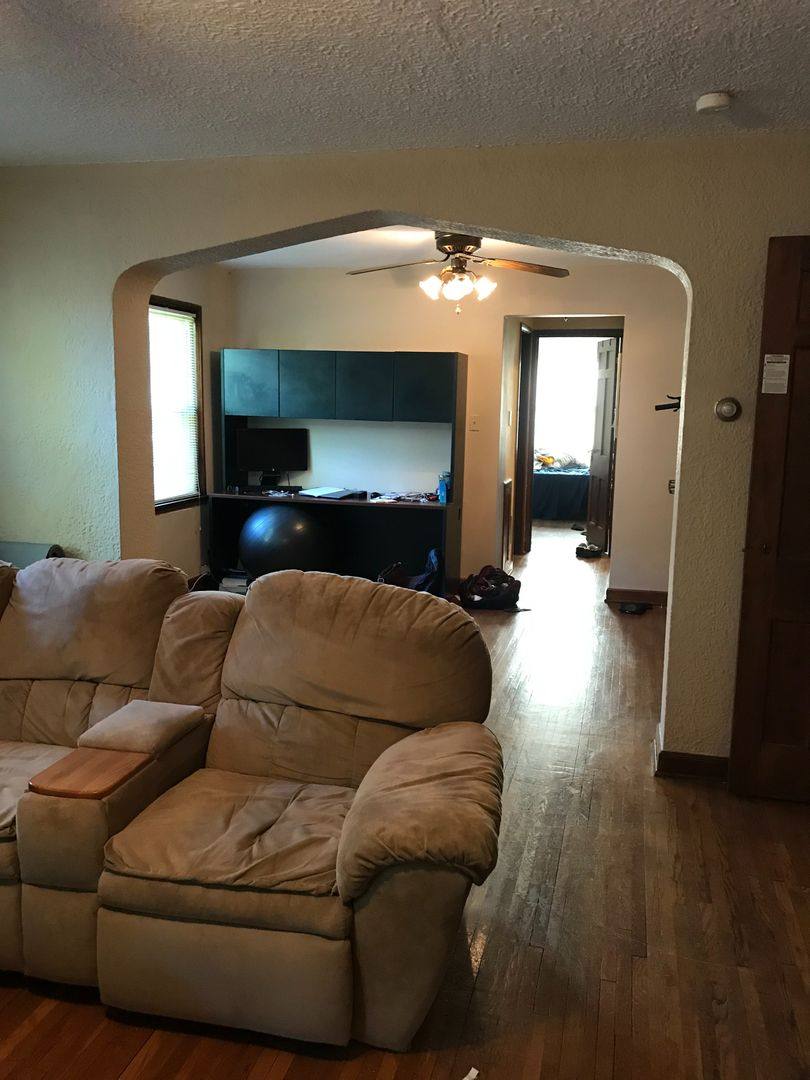 Apartment for rent at 1373 Eastview Ave, Columbus, OH 43212