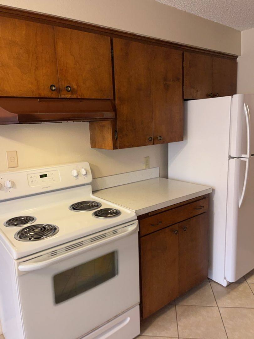 Apartment for rent at 2100 Eldridge Ave, Bellingham, WA 98225
