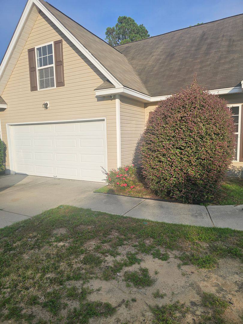 House for rent at 44 Ginkgo Court, Columbia, SC 29229