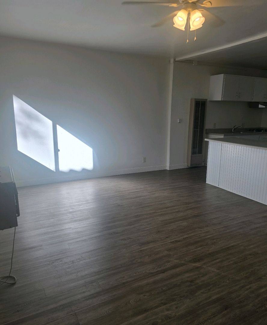 Apartment for rent at 611 10th St, Paso Robles, CA 93446