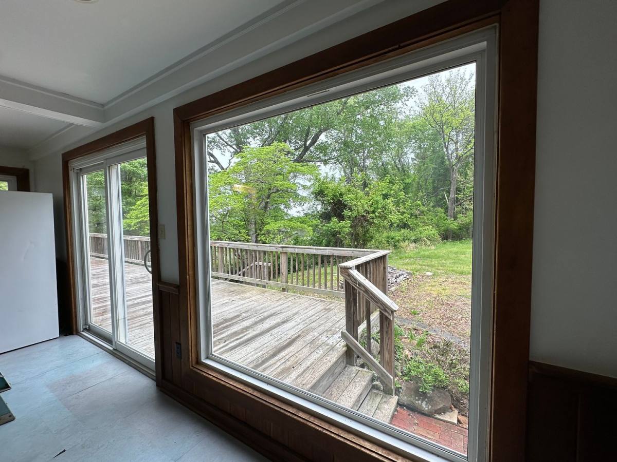 House for rent at 1127 Round Hill Dr, Charlottesville, VA 22901
