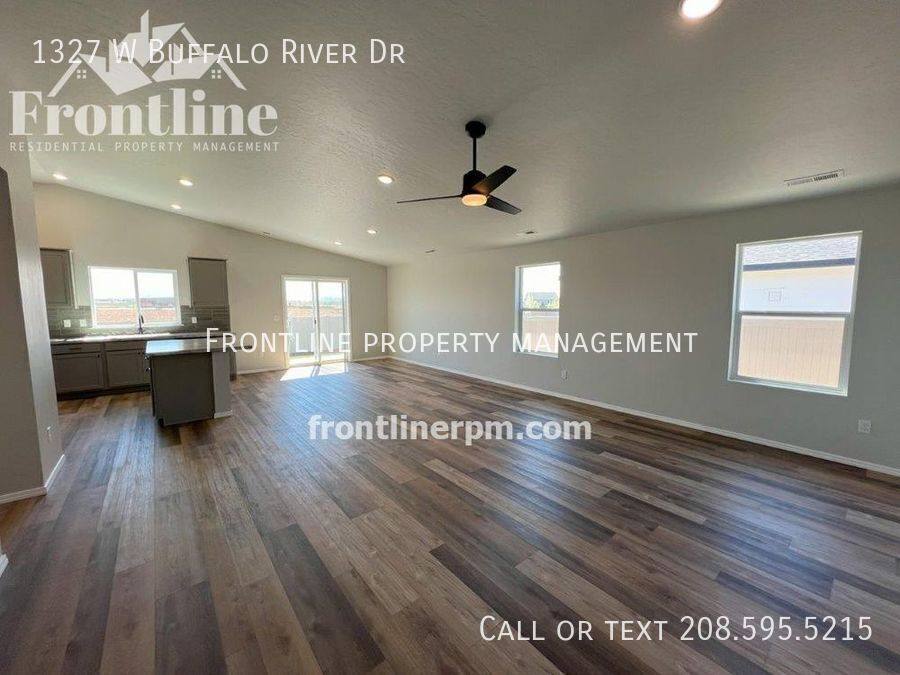 House for rent at 1327 W Buffalo River Dr, Meridian, ID 83642