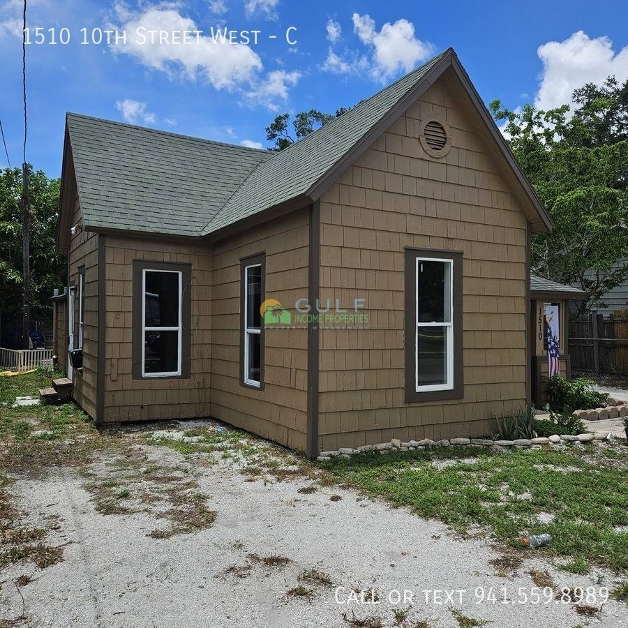 Apartment for rent at 1510 10th St W #C, Bradenton, FL 34205