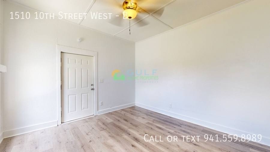 Apartment for rent at 1510 10th St W #B, Bradenton, FL 34205