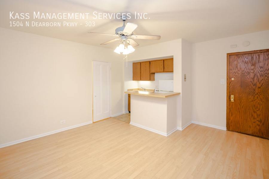 Apartment for rent at 1504 N Dearborn Parkway #303, Chicago, IL 60610
