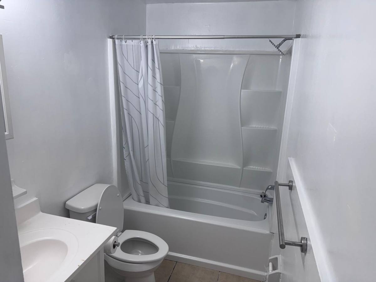 Apartment for rent at 1885 40 Ave, Vero Beach, FL 32960