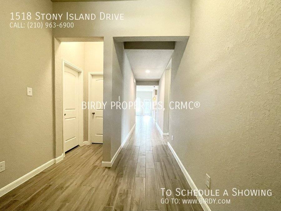 House for rent at 1518 Stony Island Dr, San Antonio, TX 78245