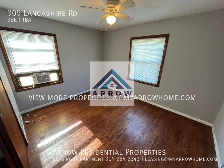 House for rent at 305 Lancashire Rd, Saint Louis, MO 63137