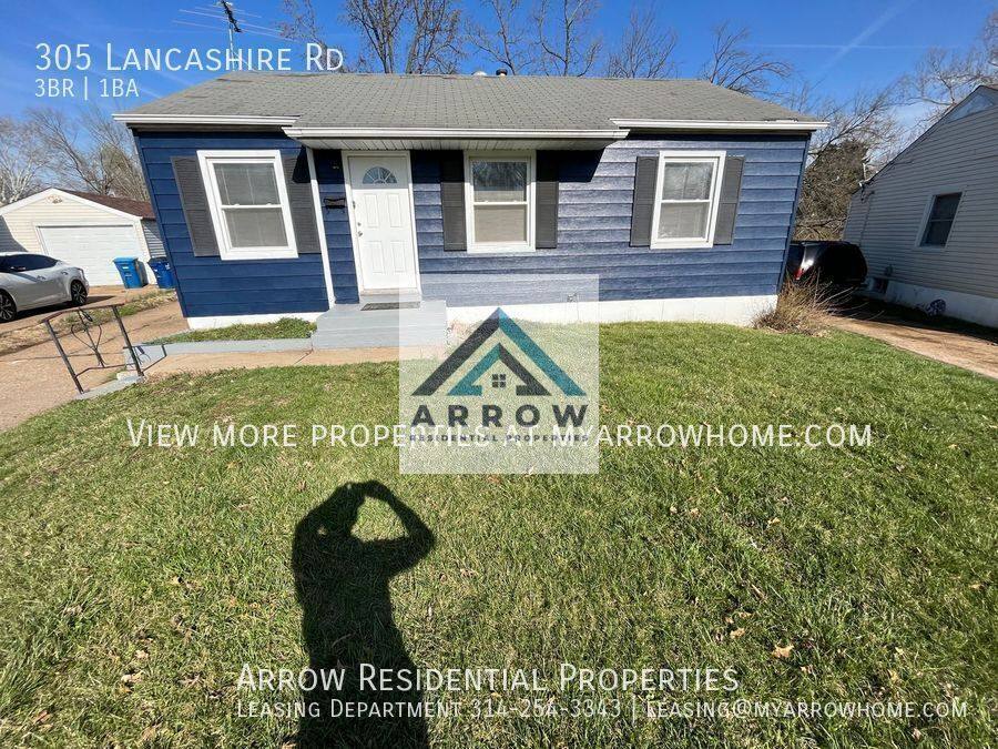 House for rent at 305 Lancashire Rd, Saint Louis, MO 63137