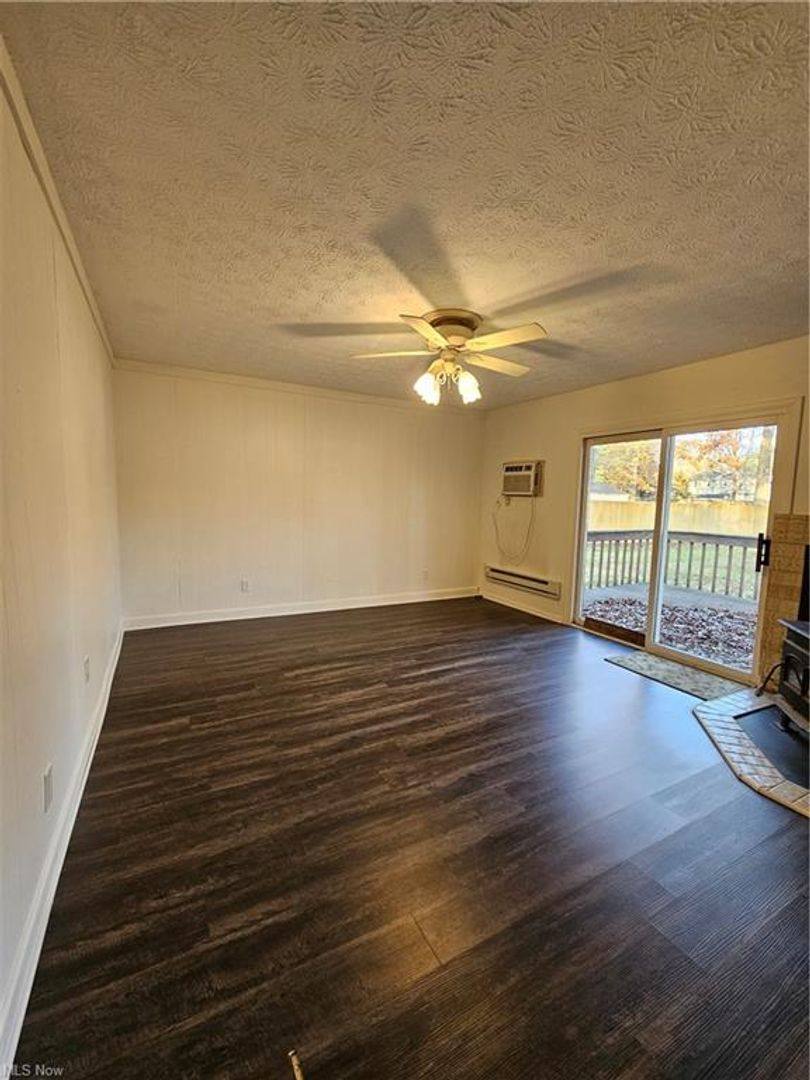 Townhouse for rent at 473 Deidrick Rd, Kent, OH 44240