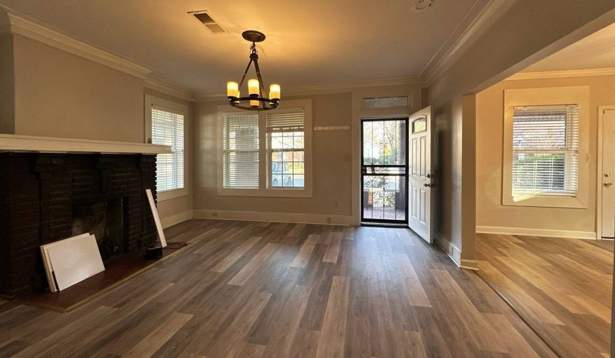 Townhouse for rent at 443 N Avalon St, Memphis, TN 38112