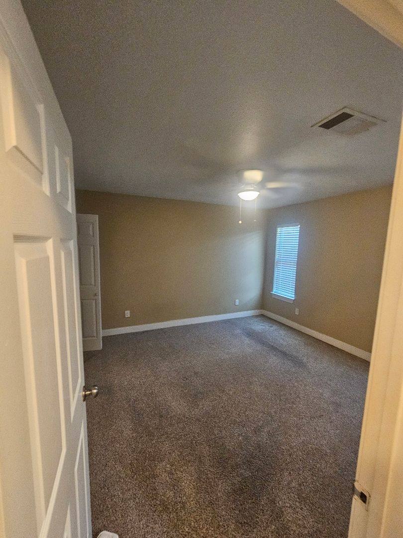 Apartment for rent at 146 Meanu Kea Lane, Bastrop, TX 78602