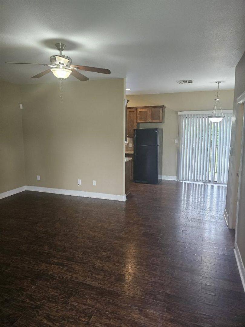 Apartment for rent at 146 Meanu Kea Lane, Bastrop, TX 78602