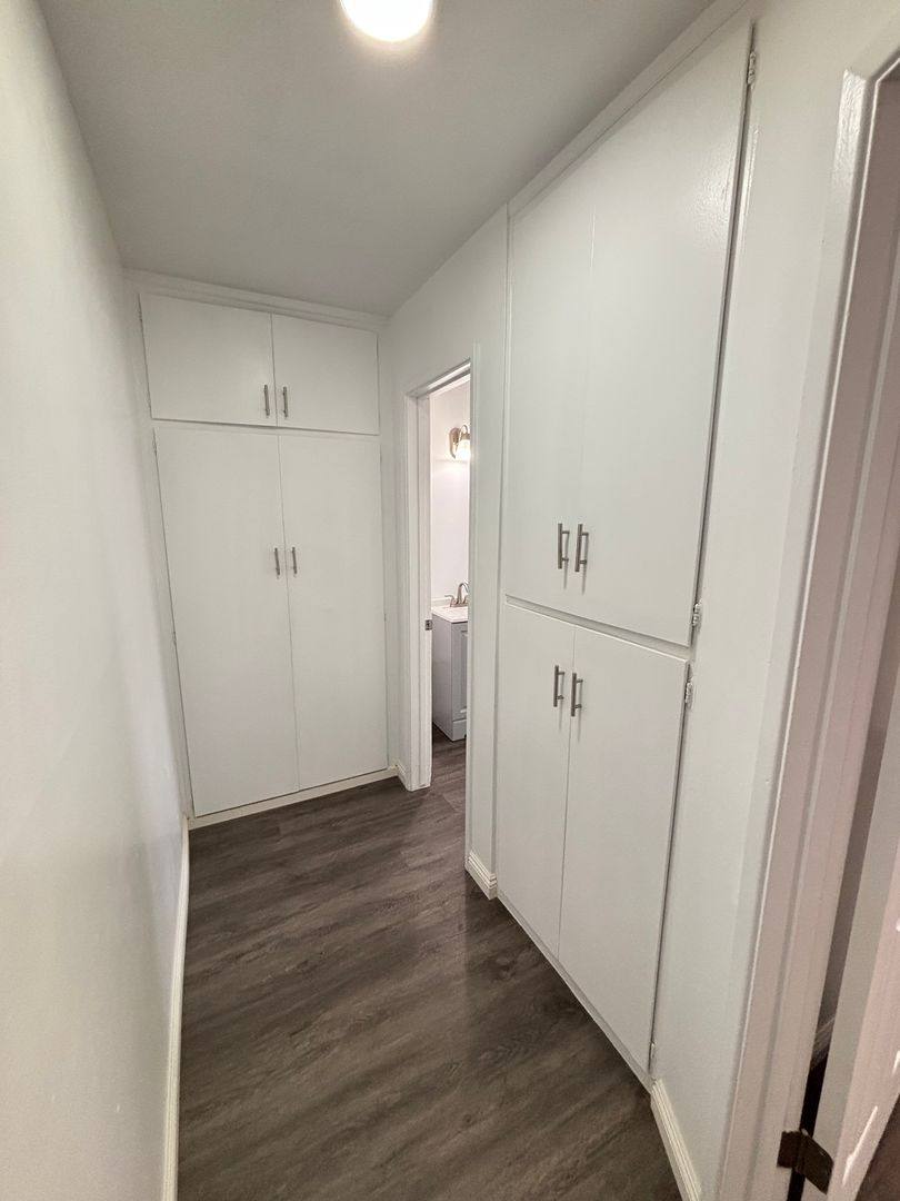 Apartment for rent at 1024 Cedar Ave, Long Beach, CA 90813