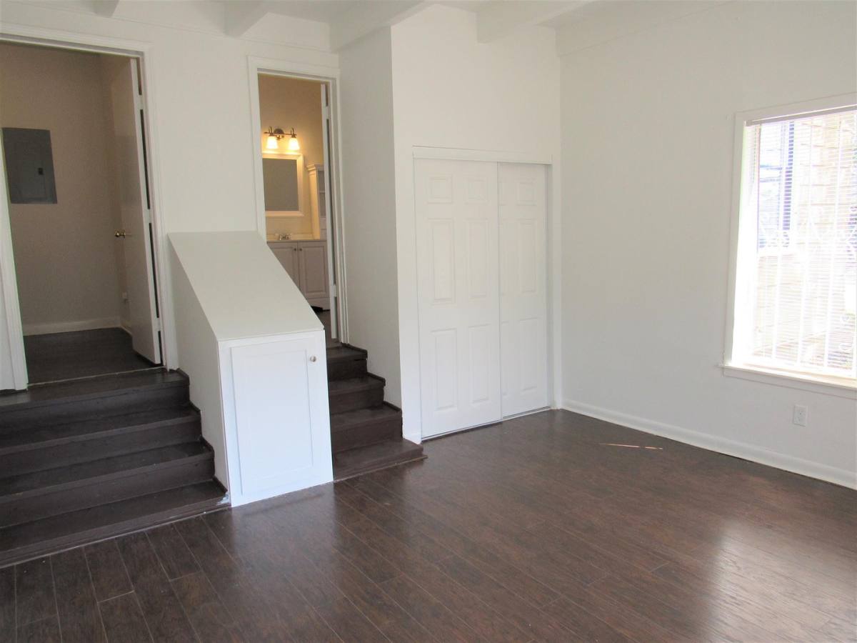 House for rent at 454 Bailey Ave, San Antonio, TX 78210