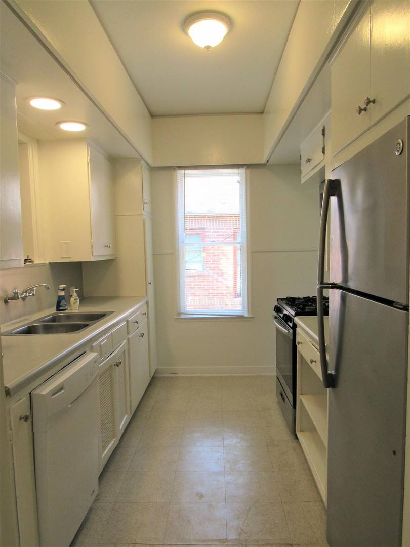 House for rent at 454 Bailey Ave, San Antonio, TX 78210