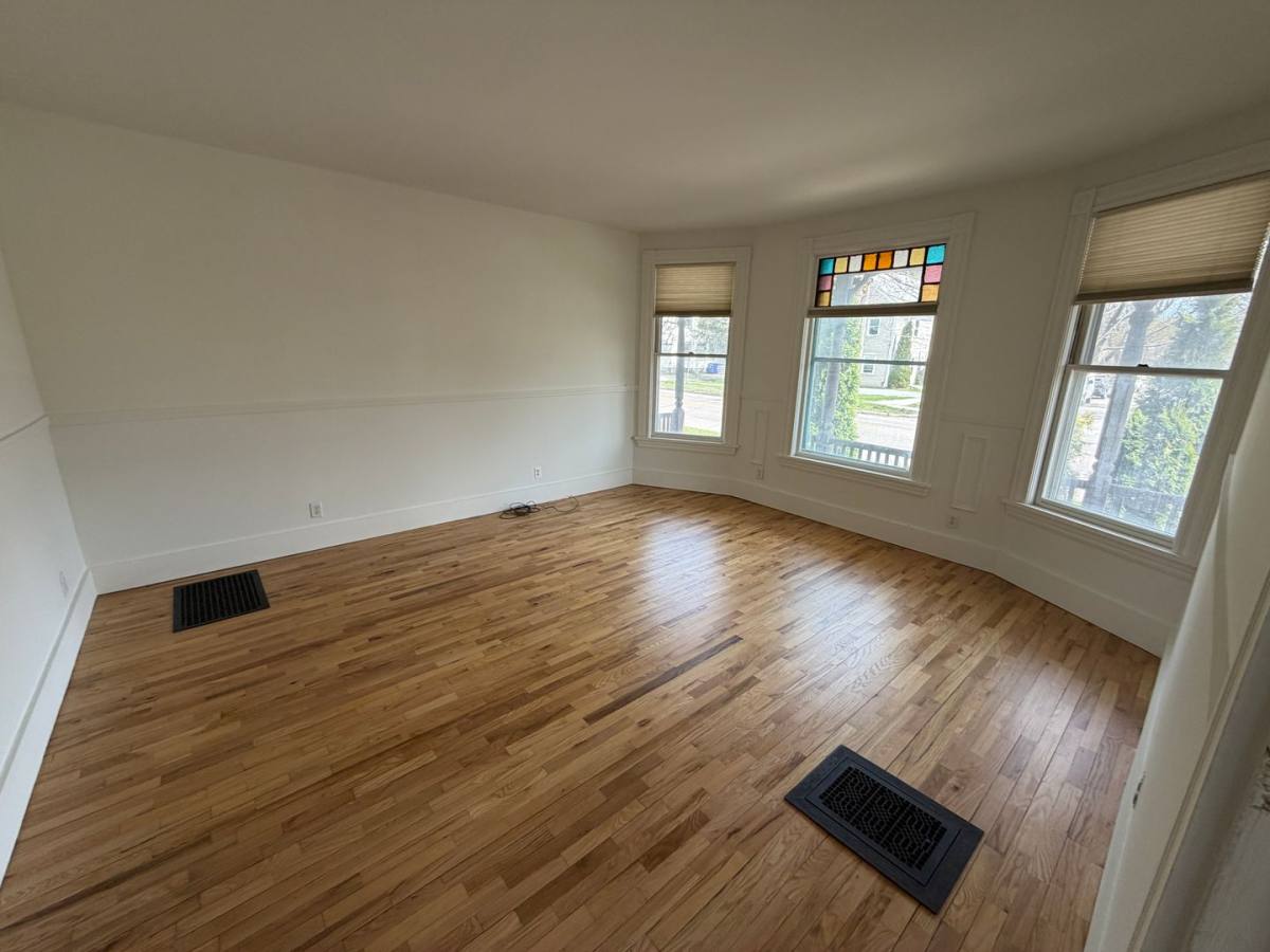 Apartment for rent at 135-137 N Ave, Burlington, VT 05401