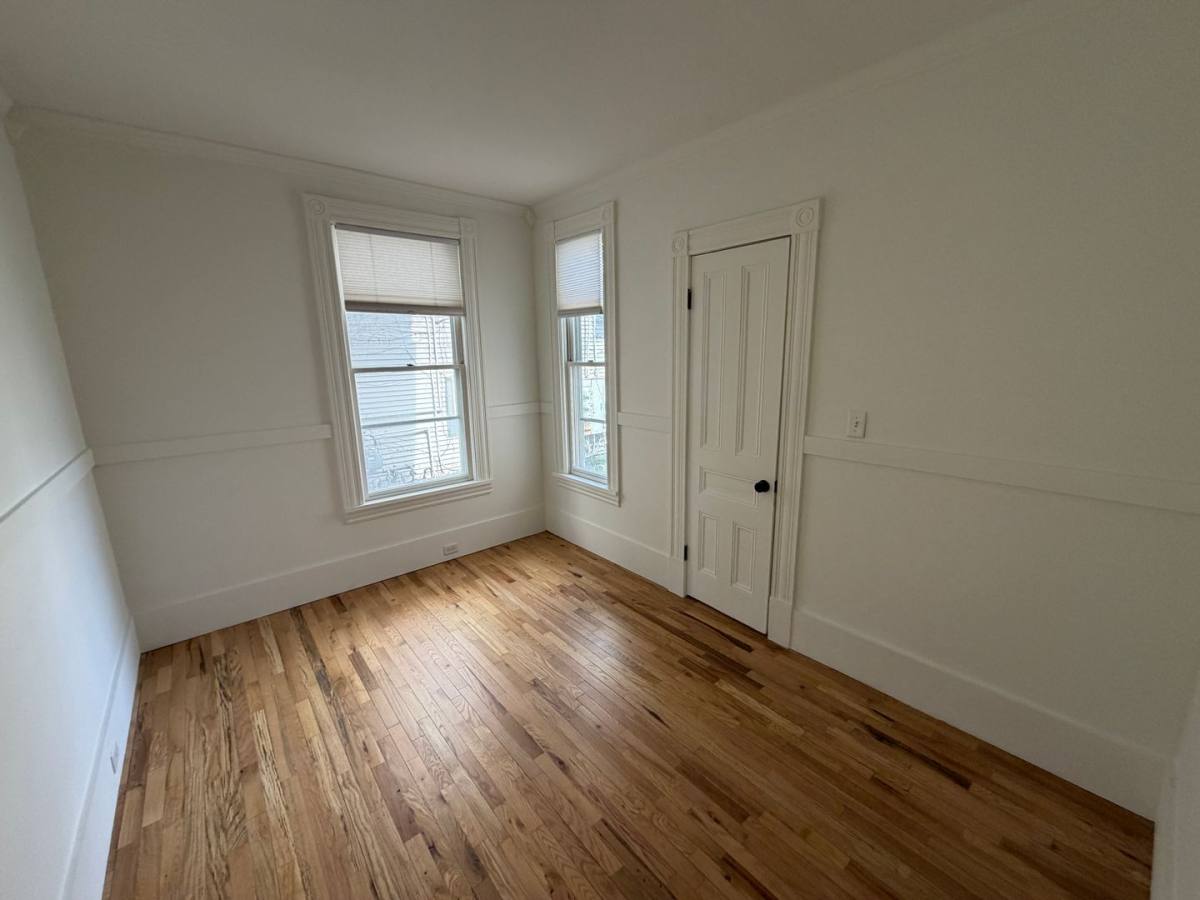 Apartment for rent at 135-137 N Ave, Burlington, VT 05401