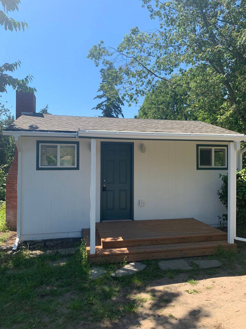House for rent at 11403 9th Ave NE, Seattle, WA 98125
