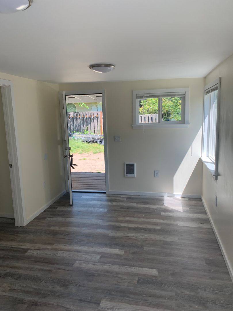 House for rent at 11403 9th Ave NE, Seattle, WA 98125