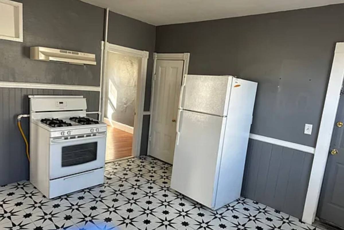 Apartment for rent at 1344 Plainfield St, Cranston, RI 02920