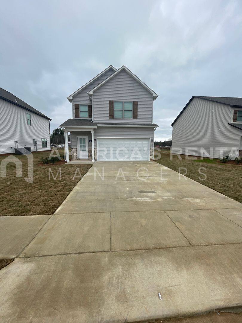 House for rent at 45 Cole Lane, Sylacauga, AL 35150