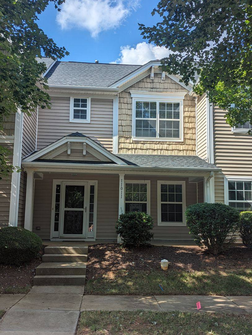Townhouse for rent at 11011 Will Knox Rd, Cornelius, NC 28031
