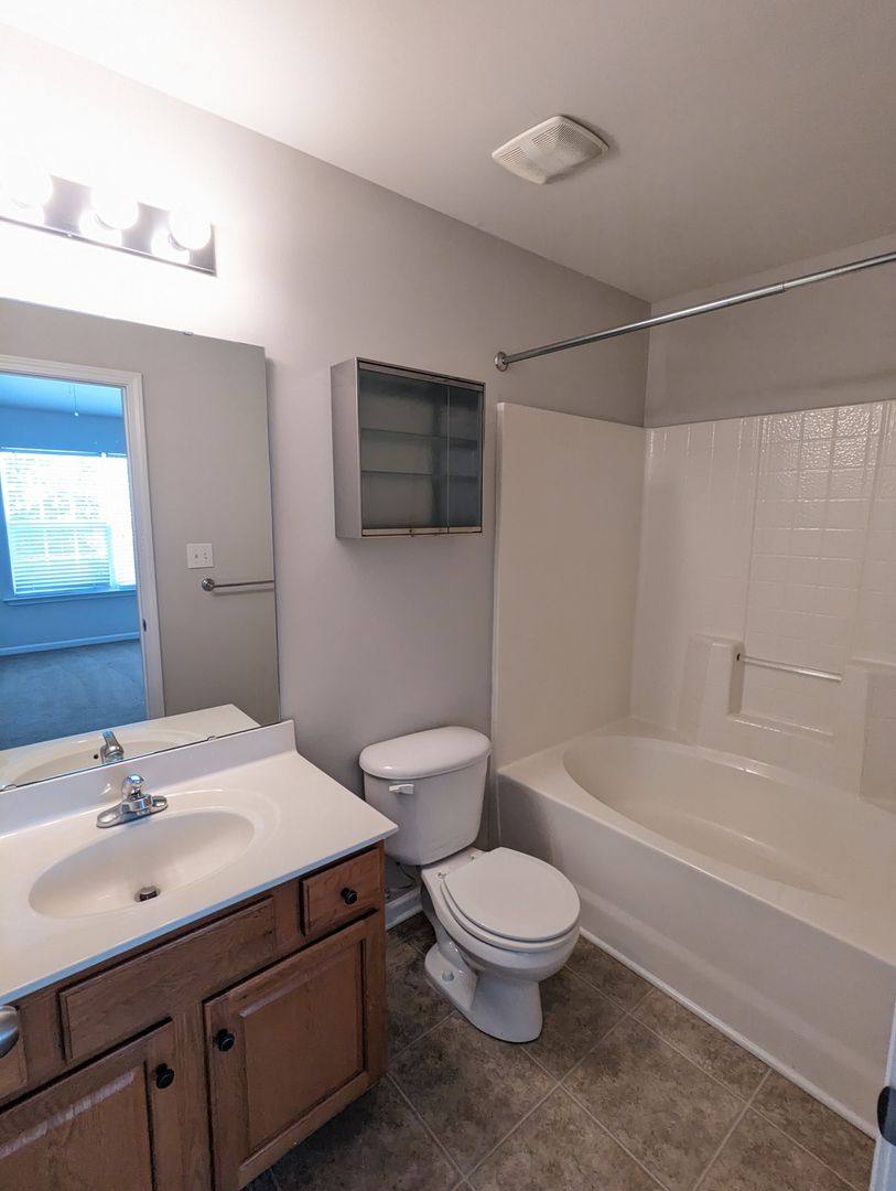 Townhouse for rent at 11011 Will Knox Rd, Cornelius, NC 28031