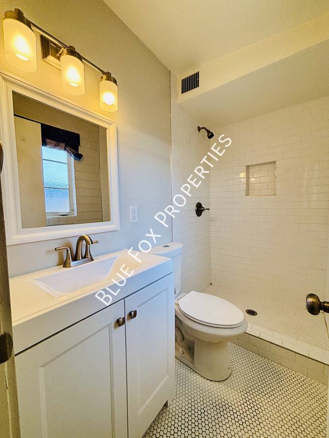 House for rent at 4355 E Glenn St, Tucson, AZ 85712