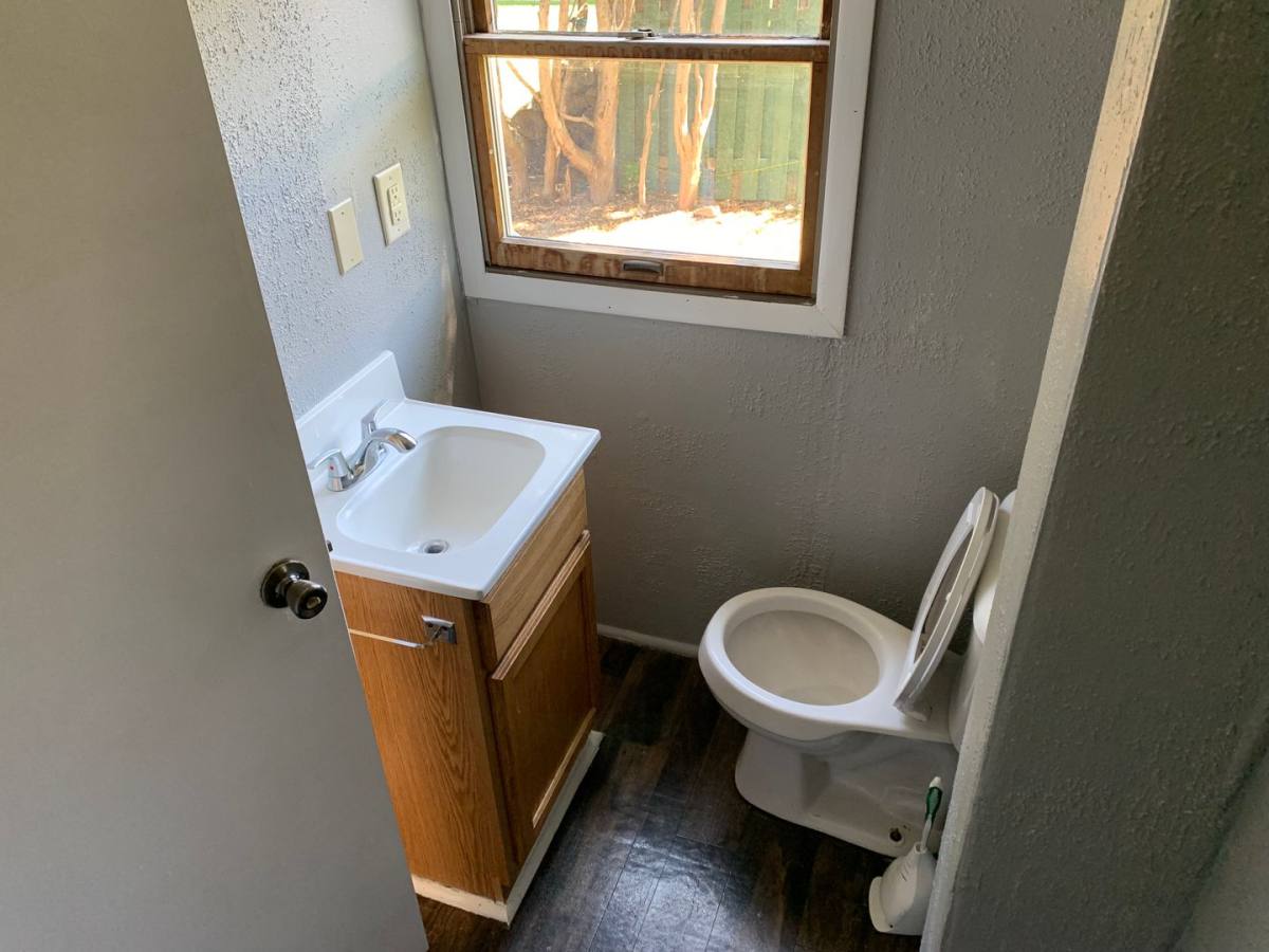 Apartment for rent at 416 Congress St, Oconto, WI 54153