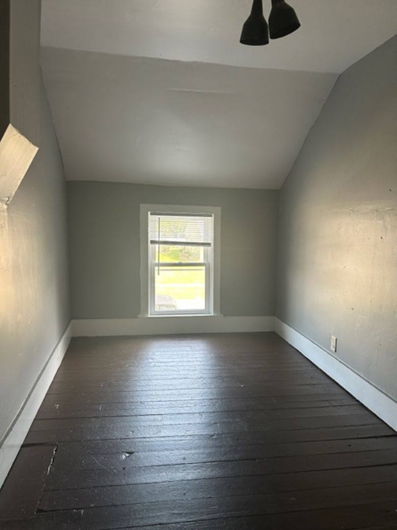 Apartment for rent at 416 Congress St, Oconto, WI 54153