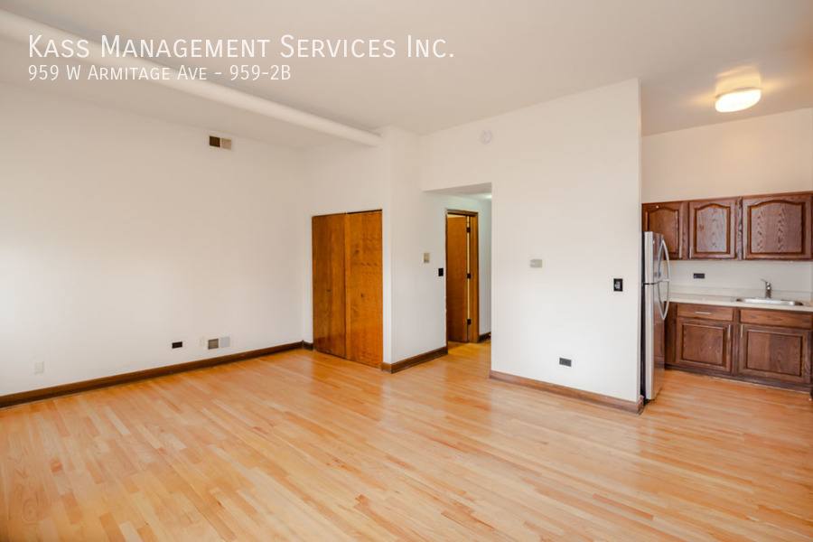 Apartment for rent at 959 W Armitage Ave #2B, Chicago, IL 60614
