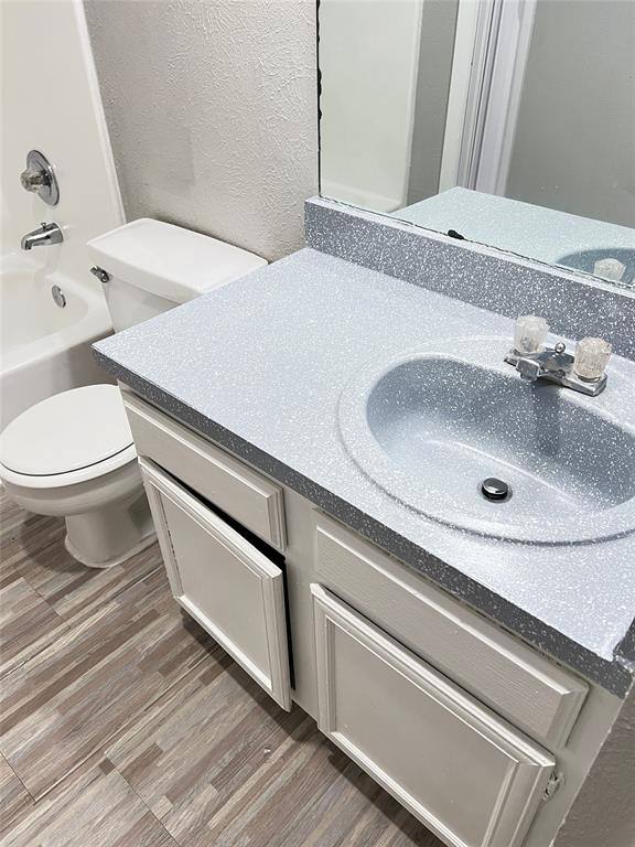 Apartment for rent at 9696 Walnut St #1916, Dallas, TX 75243