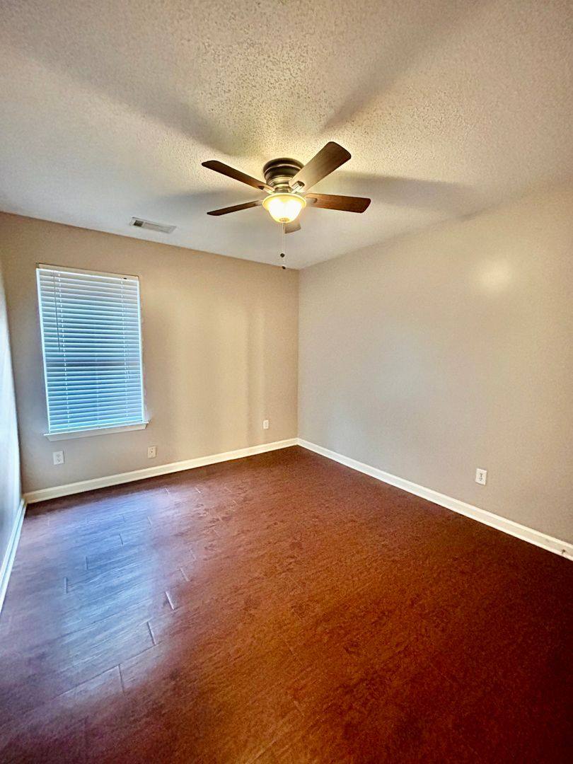 House for rent at 10188 Evening Hill Dr, Cordova, TN 38016