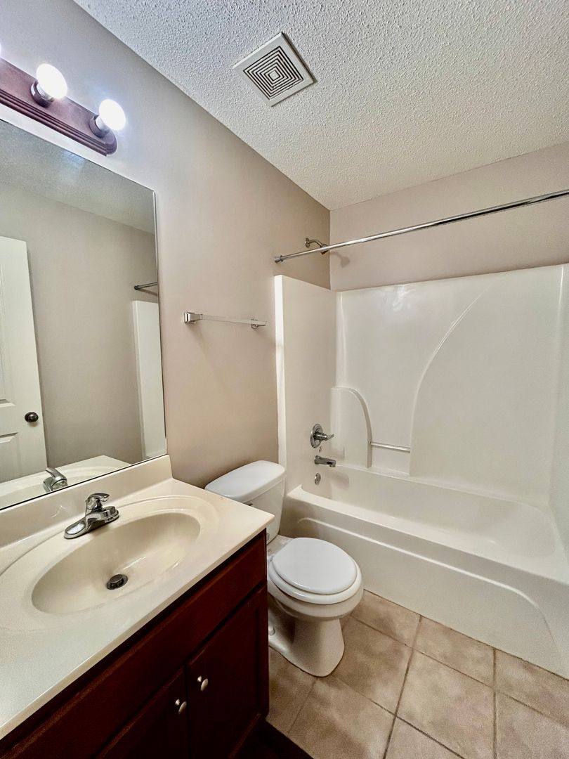 House for rent at 10188 Evening Hill Dr, Cordova, TN 38016