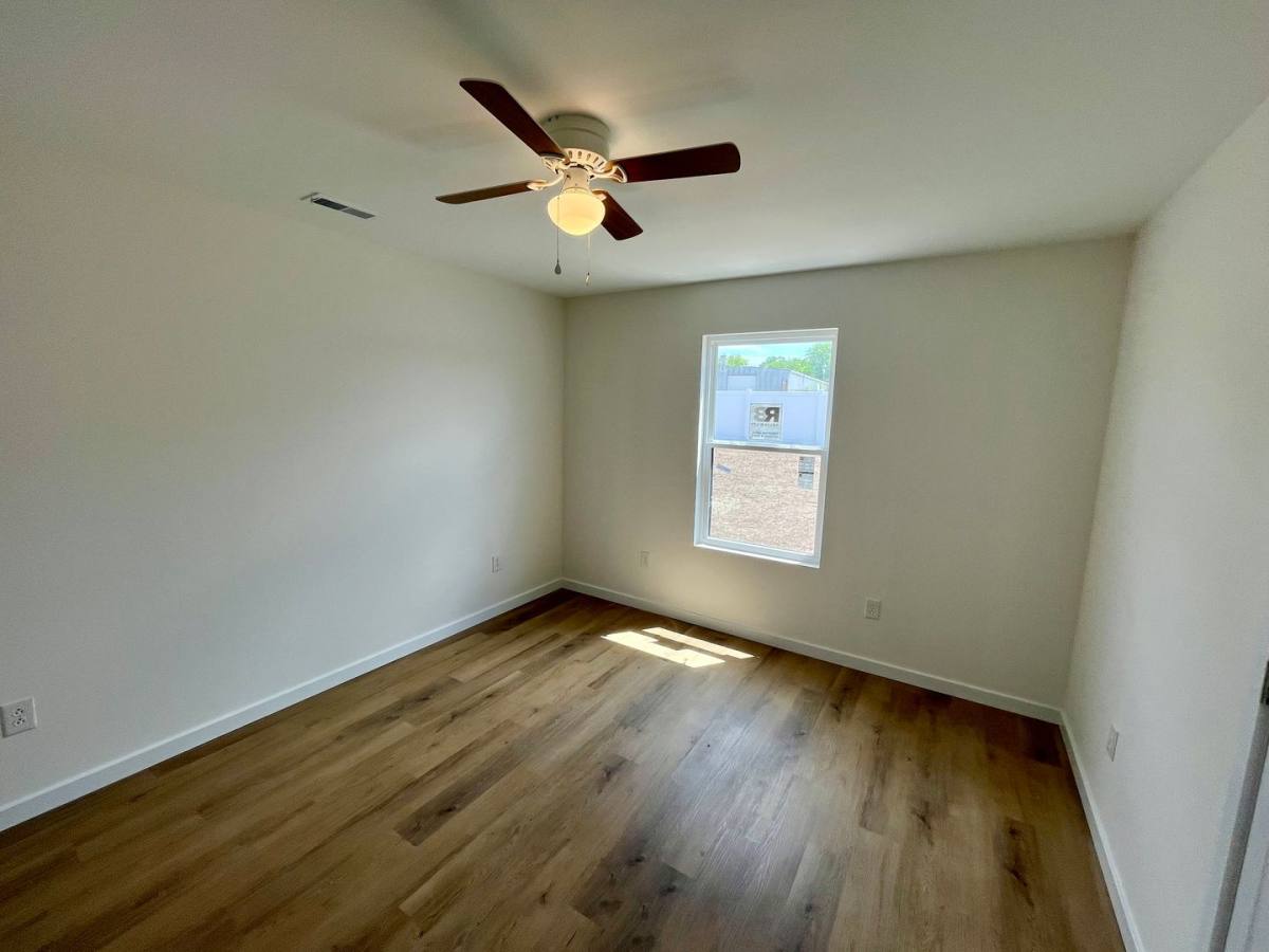 House for rent at 24 Modern St, Sullivan, MO 63080